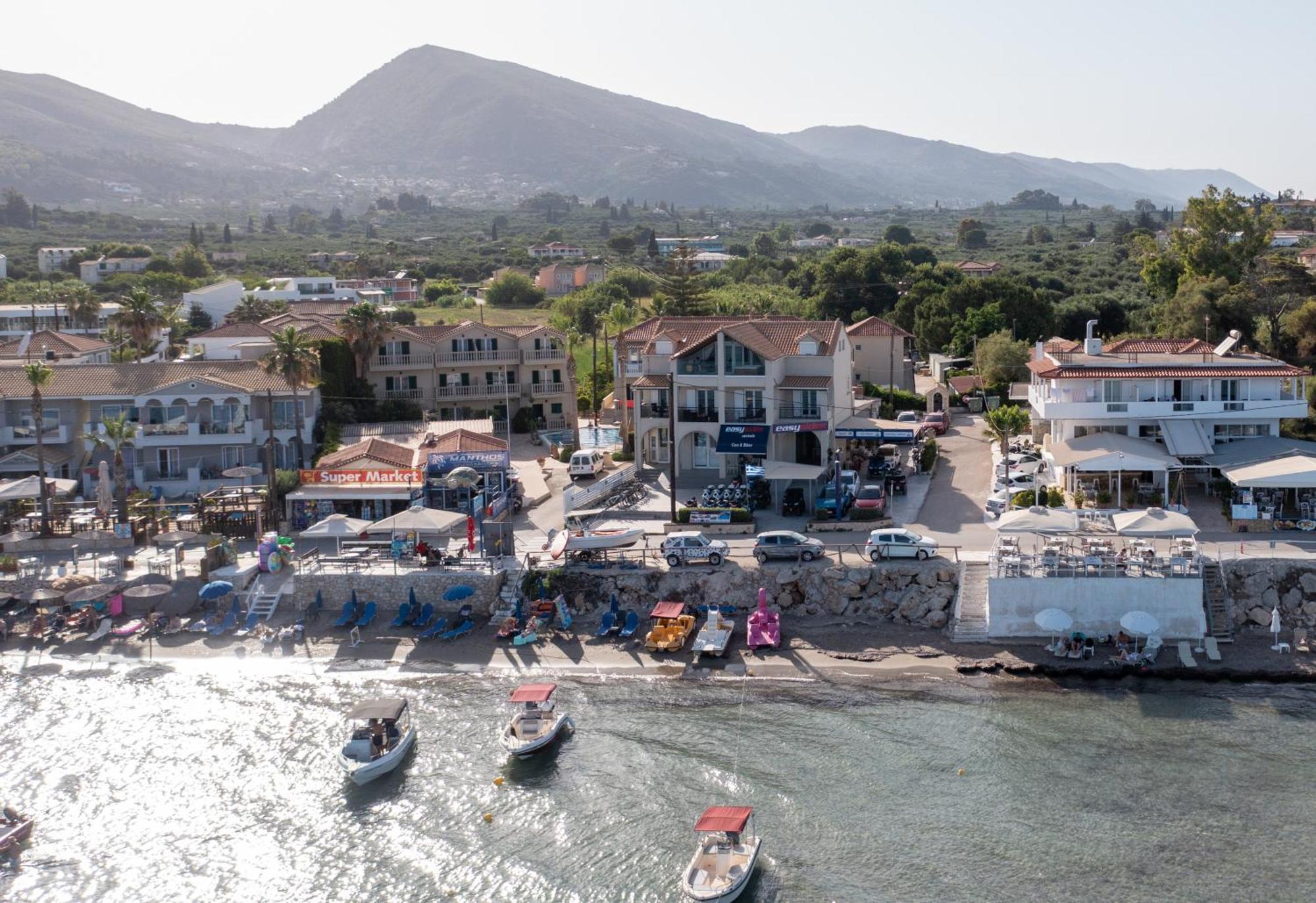 George Beachfront Apartments Lithakia  Dış mekan fotoğraf